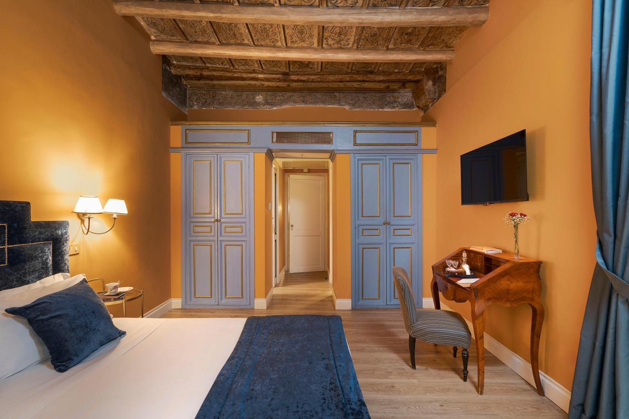 Palazzo Arone Dei Baroni Di Valentino Gasthof