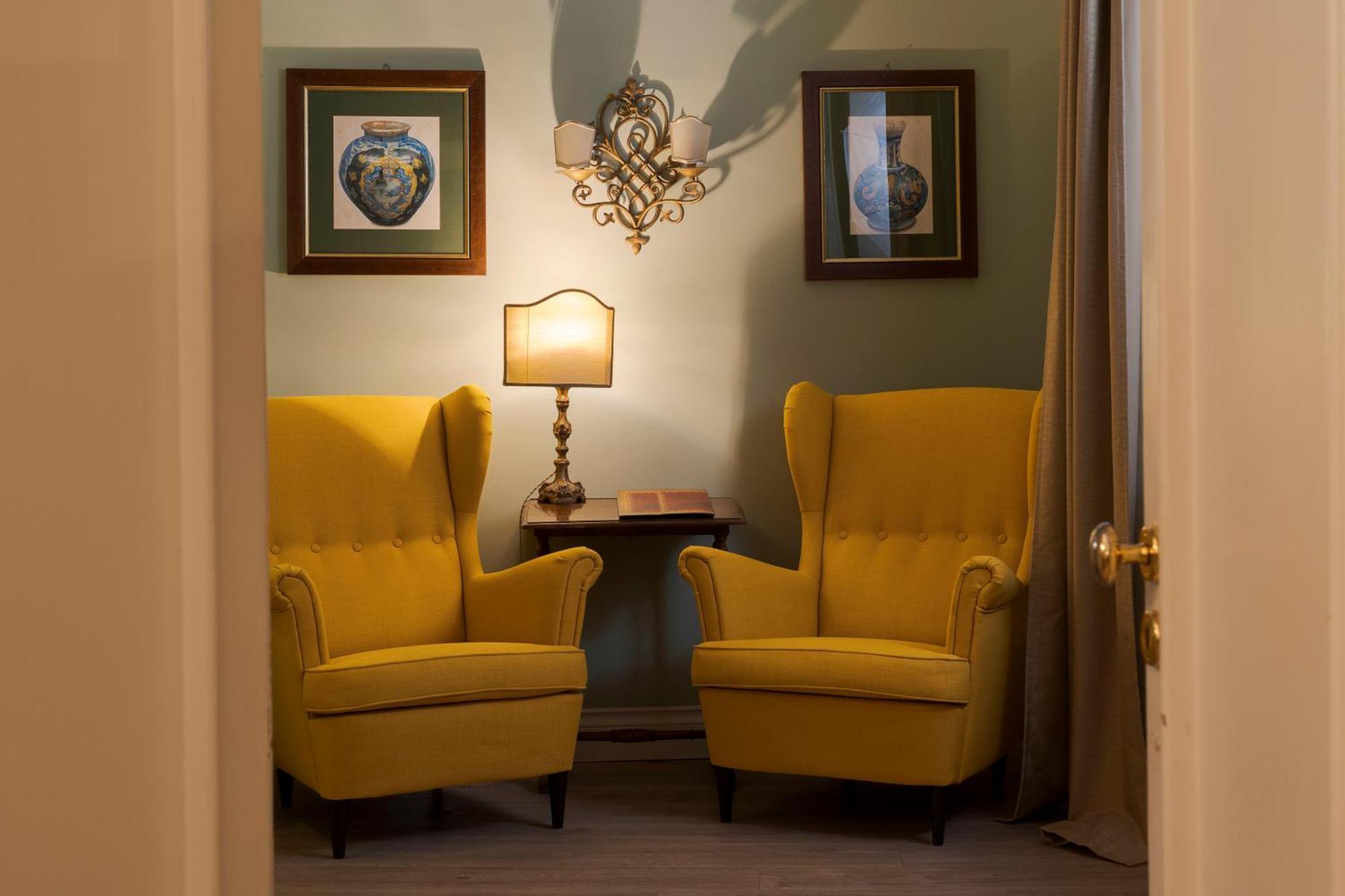 Palazzo Arone Dei Baroni Di Valentino Gasthof 3*